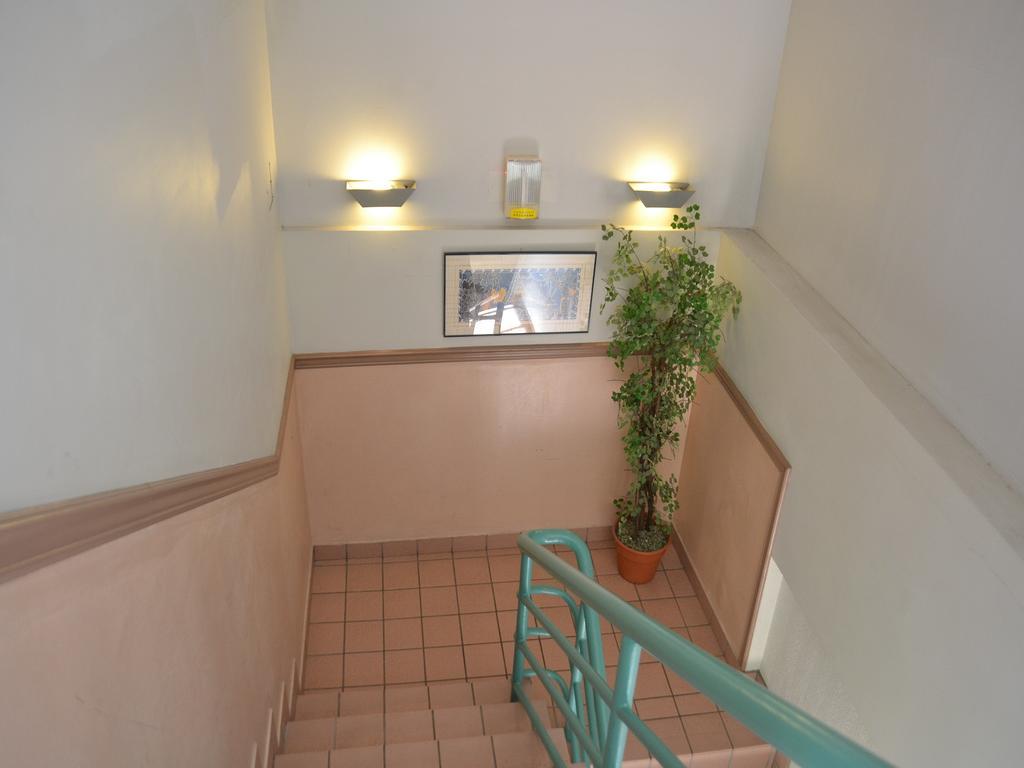 West Plaza Desekel Ξενοδοχείο Κορόρ Εξωτερικό φωτογραφία